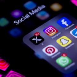 Oxford 2025'in kelimesini seçti! İnternetteki sinsi tehlikenin adı konuldu!