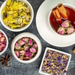 Şifalı Demlikler: Doğal Bitki Çayları