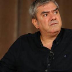 S&ouml;zc&uuml;'de 'Yılmaz &Ouml;zdil' fırtınası! Kovulanlara g&ouml;nderme yaptı: 'Ağlayacaksanız...'