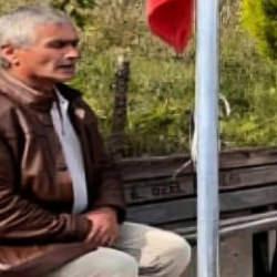 &Ouml;nce ceza yazdı, şehit babası olduğunu &ouml;ğrenince soluğu kapısında aldı