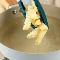 Yağ kokusunu dakikalar içinde yok eden basit çözümler