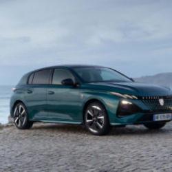 Yeni yüzü ve artan menziliyle geliyor: Makyajlı Peugeot 308, 2026'da Türkiye yollarında