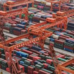 Çin'in ticaret fazlası ilk kez 1 trilyon doları aştı!