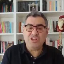 Enver Aysever su&ccedil; işledi: Sağcı olduğunuz zaman ahlaksız olursunuz