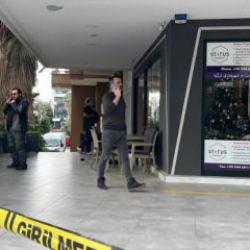 Antalya'da dayı dehşeti! Yeğenlerine ve eniştesine kurşun yağdırdı: 1 ölü