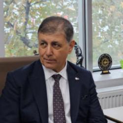 Belediyedeki kriz soruldu! CHP'li Cemil Tugay'dan 'pes' dedirten cevap