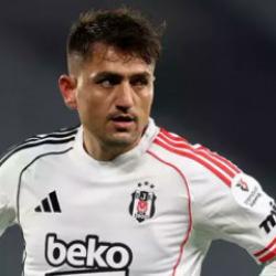 Beşiktaş'a Cengiz Ünder şoku! Oyuna devam edemedi