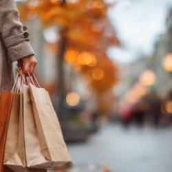 Beyaz eşyadan kozmetiğe... Türk kadınının alışveriş rotası belirlendi!