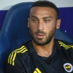 Cenk Tosun ayrılık iddialarına yanıt verdi: 'Oynamak istiyorum'