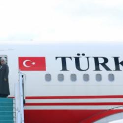Cumhurbaşkanı Erdoğan Türkmenistan'a geldi