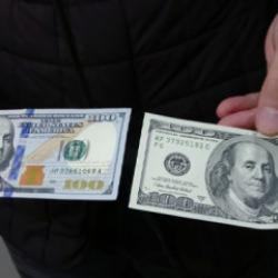 Sahte dolarlar tekrar piyasaya s&uuml;r&uuml;ld&uuml;! ATM'ler kabul etmiyor