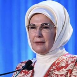 Emine Erdoğan'dan 'D&uuml;nya İnsan Hakları G&uuml;n&uuml;' paylaşımı