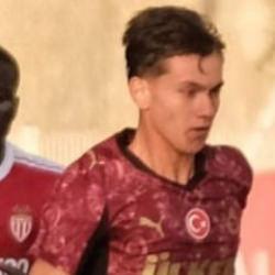 Galatasaray ilk yarısı golsüz biten maçta hezimete uğradı!