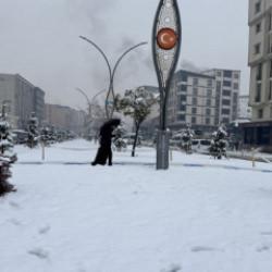 İllerden peş peşe haberler: Çok sayıda yol ulaşıma kapandı!