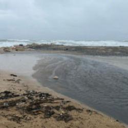İSKİ’nin Karaburun Tesisi'nde şok görüntü: Atık su denize boşaltılıyor