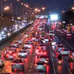 İstanbul’da trafik durma noktasına geldi