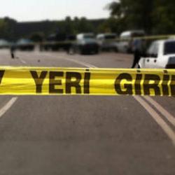 İzmir&rsquo;de parkta dehşet! &Ccedil;ocukların 'yan bakma' kavgasında kan aktı: 1 &ouml;l&uuml;