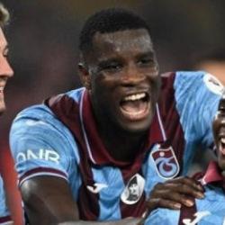 Süper Lig'de ayın golü seçildi! 4. kez Trabzonsporlu yıldız kazandı