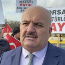 Taksicilerden 'korsan taşımacı' protestosu! İstanbul'da konvoy yaptılar