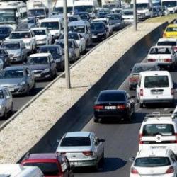 Taşıt hareketliliği 382 milyarı aştı!