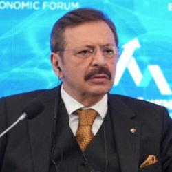 TOBB Başkanı Rifat Hisarcıklıoğlu'ndan bankalara 'faiz' &ccedil;ağrısı: Gecikmeden yansıtın