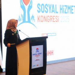 'Türkiye dünyanın en hızlı yaşlanan ülkesi': Saha deneyimi masaya yatırıldı