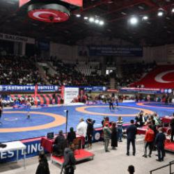 Türkiye Güreş Şampiyonası, Gaziantep'te başladı