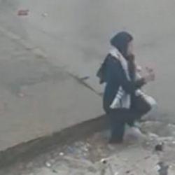 Yolda yürürken çukura düştü: Ürdün'de yaşanan o anlar kamerada