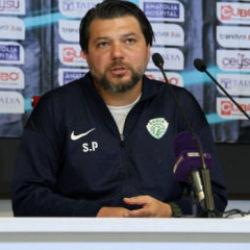 1. Lig'in gen&ccedil; teknik direkt&ouml;r&uuml; isyan etti: Kul&uuml;bede oyuncu yok!