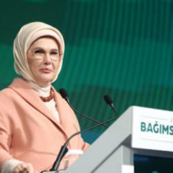 Emine Erdoğan'dan 'Bağımsızlık Yılı' mesajı