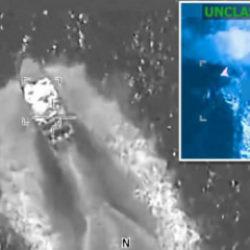 ABD ordusu 3 gemiyi vurdu: 8 kişi &ouml;ld&uuml;r&uuml;ld&uuml;