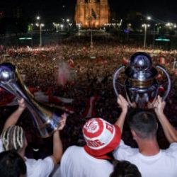 Arjantin'de Jose Sosa ve Fernando Muslera bir haftada iki kupa kazandı