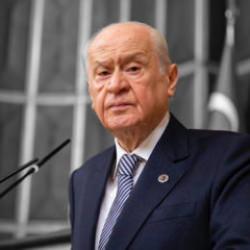 Bah&ccedil;eli: T&uuml;rk dili, millet olma şuurunu besleyen temel s&uuml;tundur