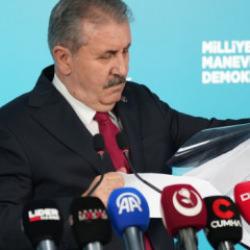 Destici, DEM Parti'nin raporunu yırtıp attı: Sevr hayallerini diriltme girişimi