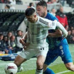 Beşiktaş'ta Rizespor ma&ccedil;ı &ouml;ncesi Rafa g&uuml;ndemi! Oynayacak mı?