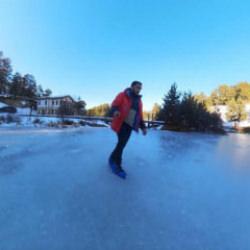 Buz tutan g&ouml;lde patenle kaydı