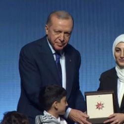 Cumhurbaşkanlığı K&uuml;lt&uuml;r ve Sanat fotoğraf &ouml;d&uuml;l&uuml; Gazzeli Ali Jadallah'a