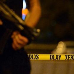 Diyarbakır'da polise ateş a&ccedil;an ş&uuml;pheliler g&ouml;zaltında