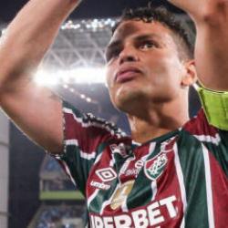 D&uuml;nyaca &uuml;nl&uuml; futbolcu 41 yaşında kul&uuml;ps&uuml;z kaldı