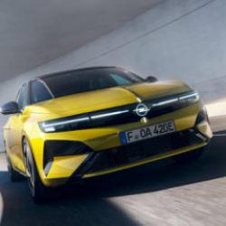 Efsane geri d&ouml;nd&uuml;! Yeni Opel Astra resmen tanıtıldı!