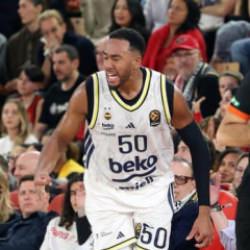 Fenerbah&ccedil;e Beko deplasmanda fark attı!