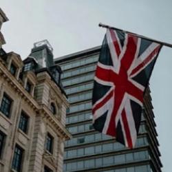 İngiltere'de işsizlik pandemiden bu yana en y&uuml;ksek seviyeye &ccedil;ıktı! 