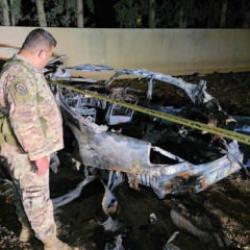 İsrail, ateşkes anlaşmasını yine ihlal etti! L&uuml;bnan'da sivil ara&ccedil; bombalandı