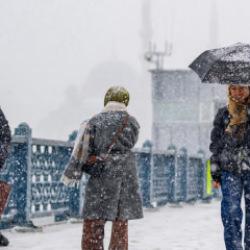 İstanbul'da 10 yıl sonra bir ilk! Yılbaşında kar geliyor: Lapa lapa yağacak
