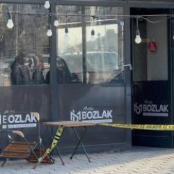 Kiracı dehşeti: Kanlar i&ccedil;ince yere yığıldı!