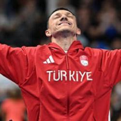 Milli sporcumuz d&uuml;nya ikincisi