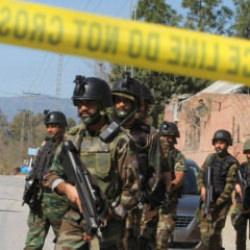 Pakistan'da ter&ouml;r operasyonu: 13 militan &ouml;ld&uuml;r&uuml;ld&uuml;