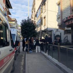 Sakarya'da ş&uuml;pheli &ouml;l&uuml;m: Yakınları kontrol i&ccedil;in gitti, acı manzarayla karşılaştı