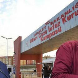 Silivri'de Aysever&rsquo;e abluka! İmamoğlu ekibinden baskı