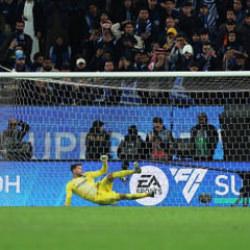 S&uuml;per Kupa'da b&uuml;y&uuml;k s&uuml;rpriz! Immobile hata yapmadı: Takımını finale taşıdı